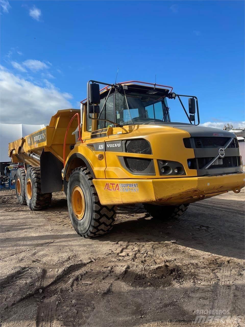 Volvo A25G 연결식 홀러