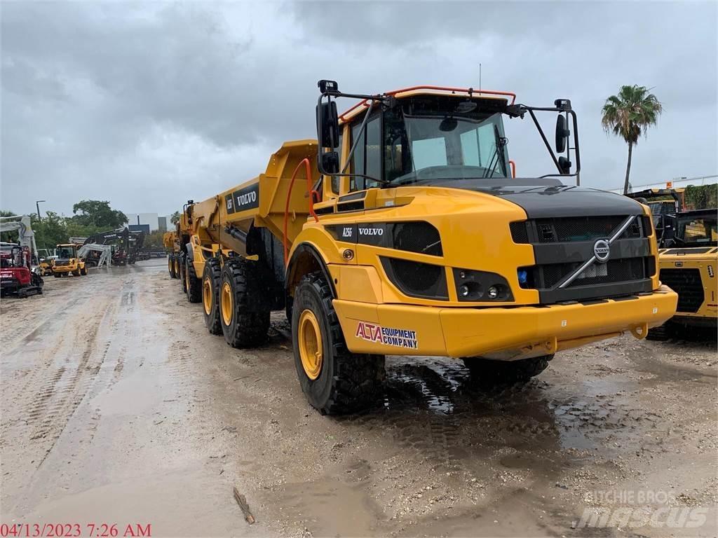 Volvo A25G 연결식 홀러