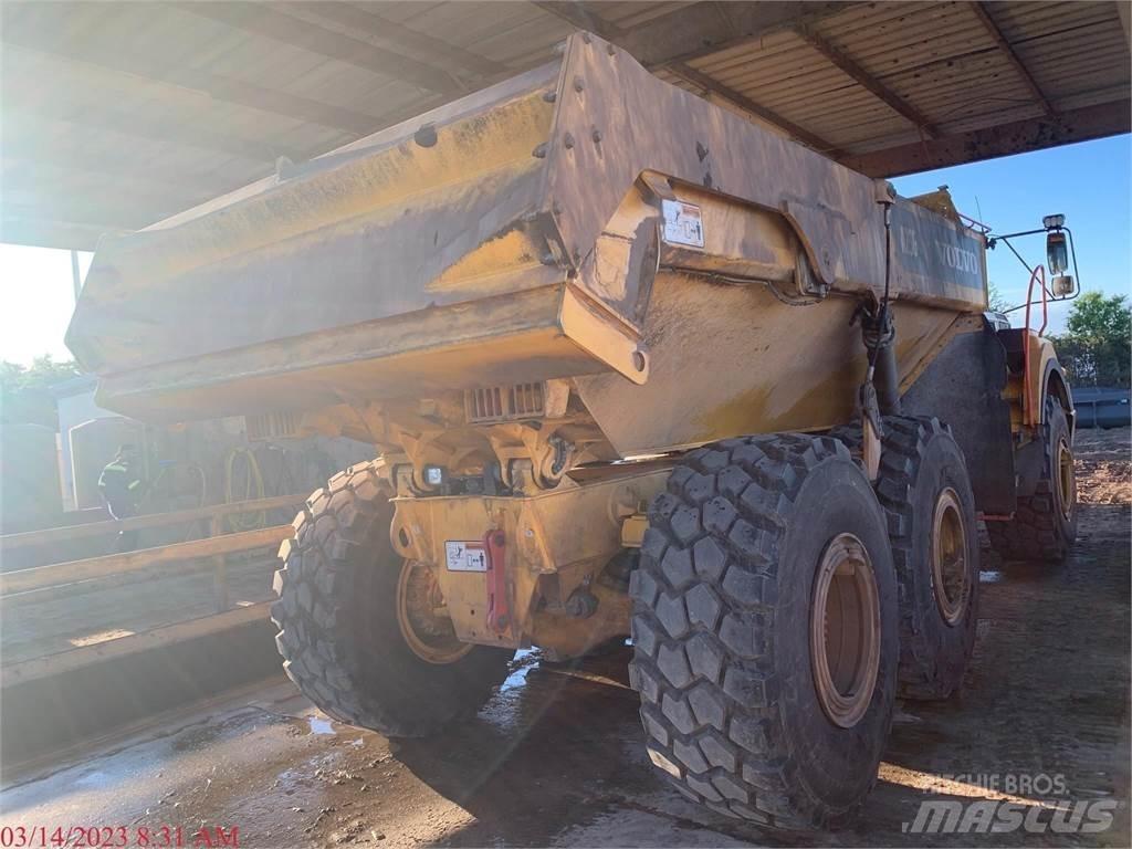 Volvo A25G 연결식 홀러