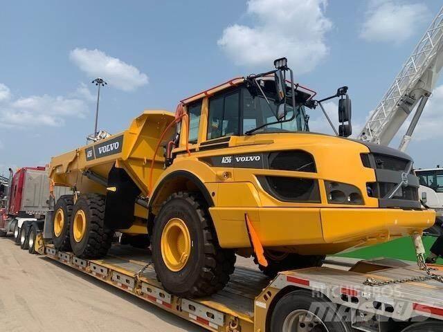 Volvo A25G 연결식 홀러