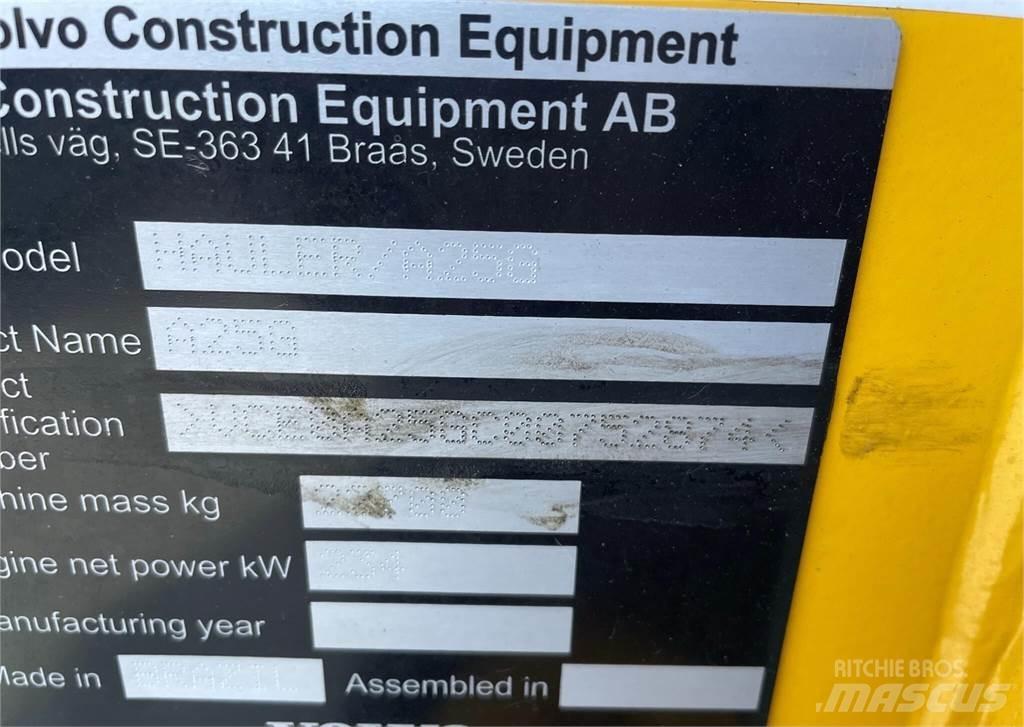Volvo A25G 연결식 홀러