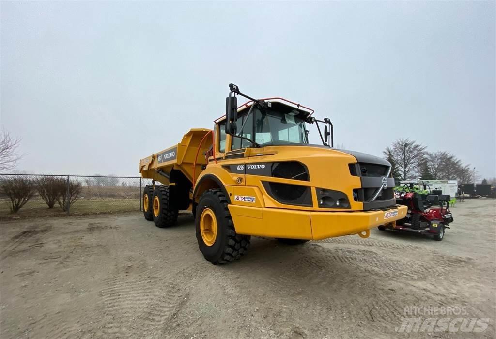 Volvo A25G 연결식 홀러