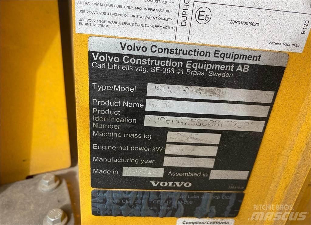 Volvo A25G 연결식 홀러