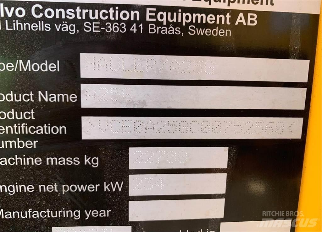 Volvo A25G 연결식 홀러