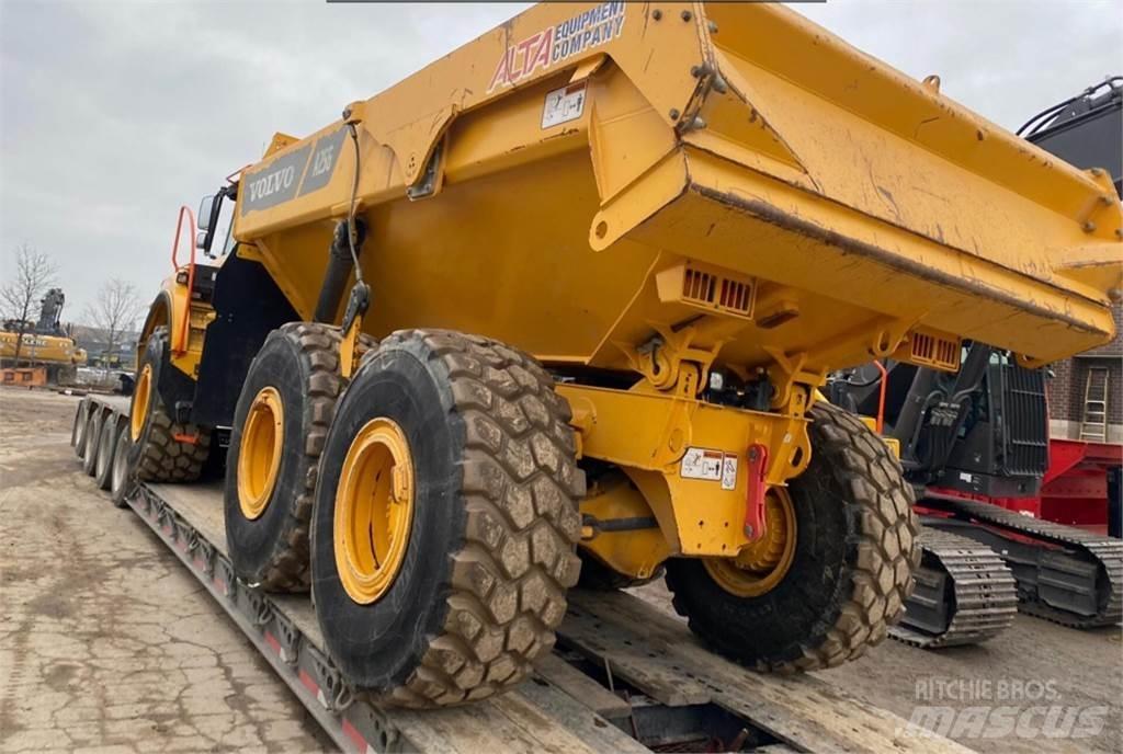 Volvo A25G 연결식 홀러