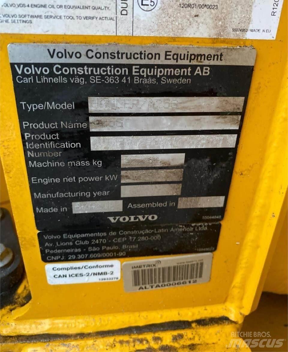 Volvo A25G 연결식 홀러