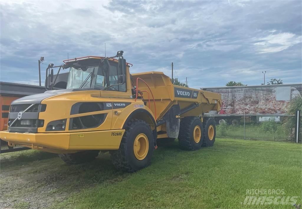 Volvo A25G 연결식 홀러