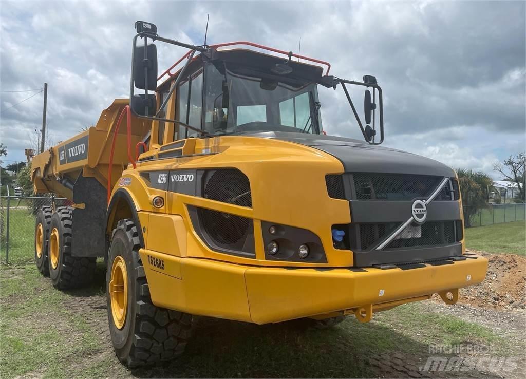 Volvo A25G 연결식 홀러