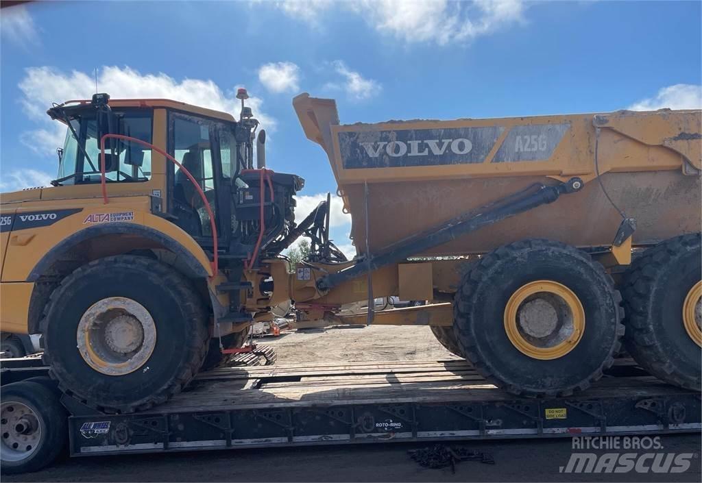 Volvo A25G 연결식 홀러