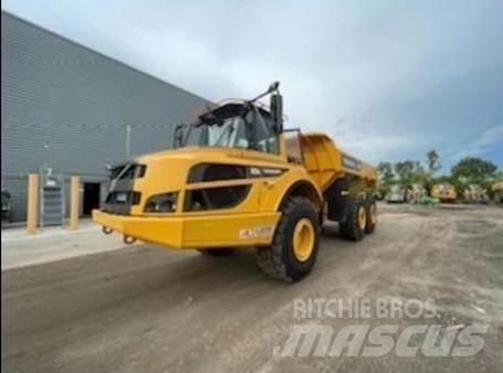 Volvo A25G 연결식 홀러