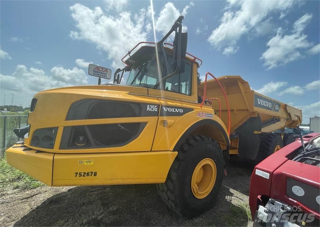 Volvo A25G 연결식 홀러