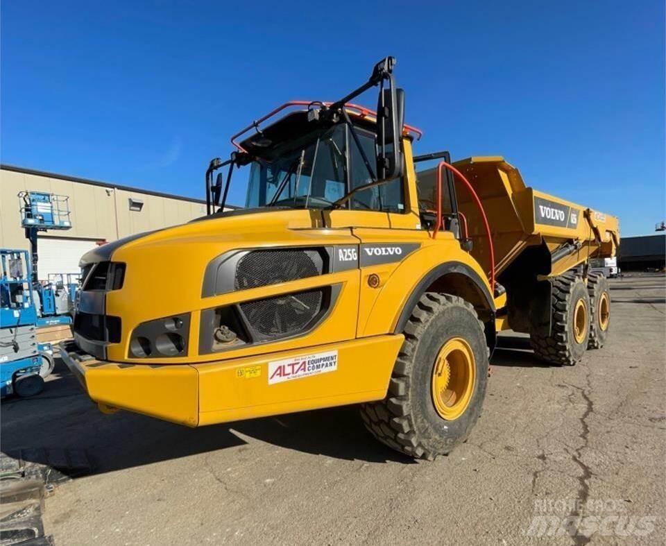 Volvo A25G 연결식 홀러