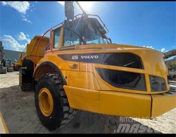 Volvo A25G 연결식 홀러
