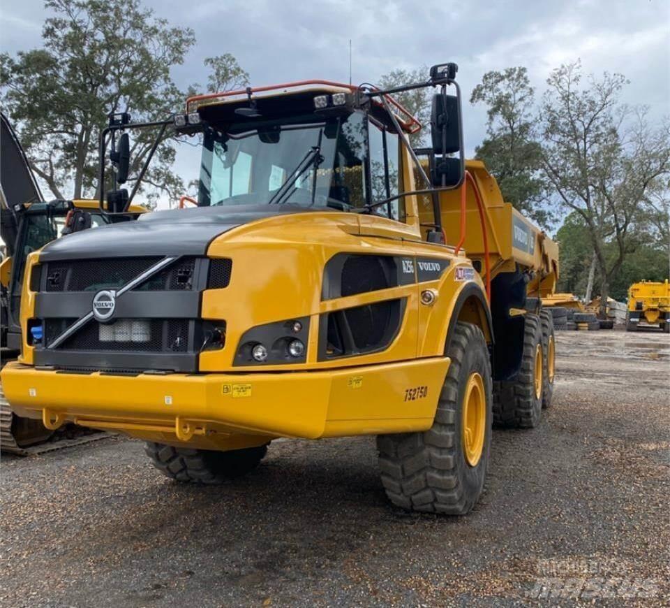 Volvo A25G 연결식 홀러