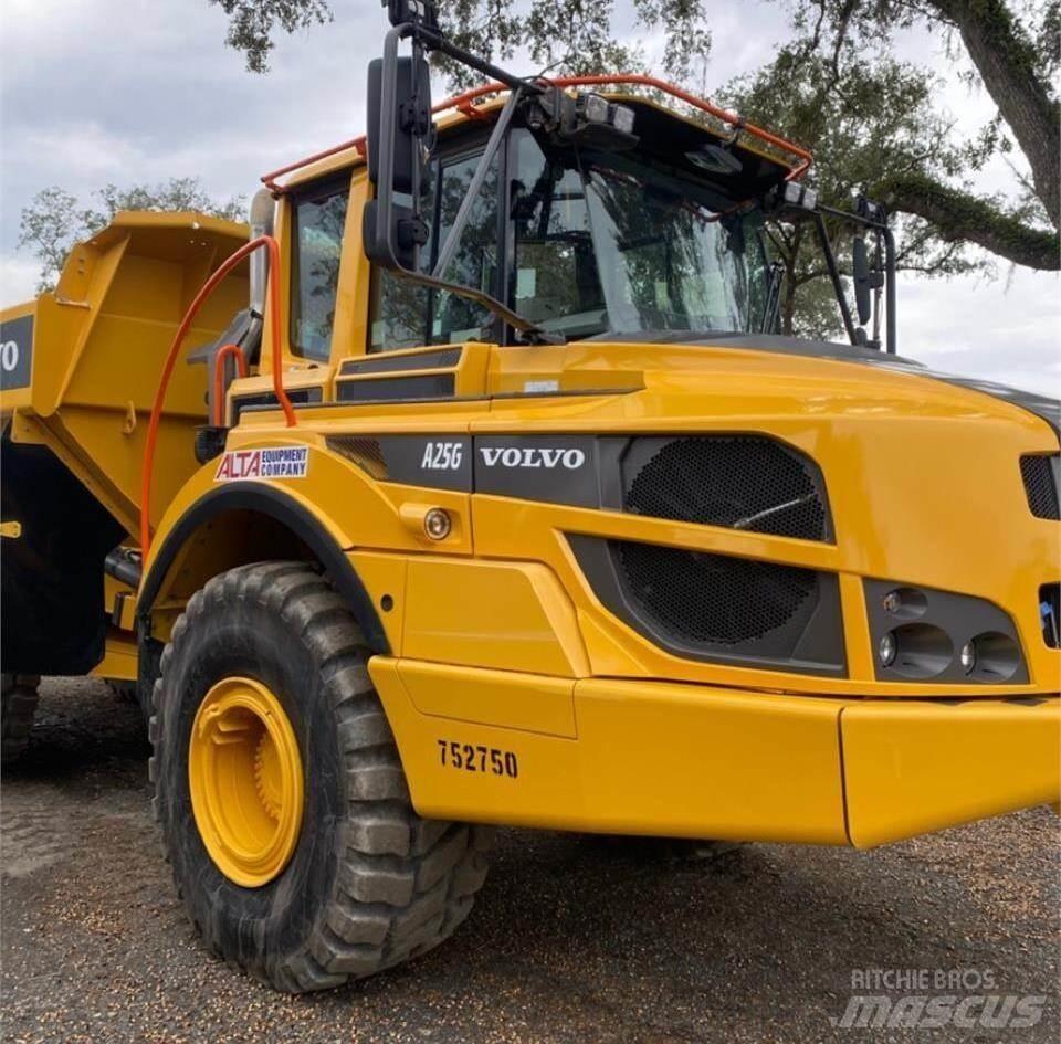 Volvo A25G 연결식 홀러