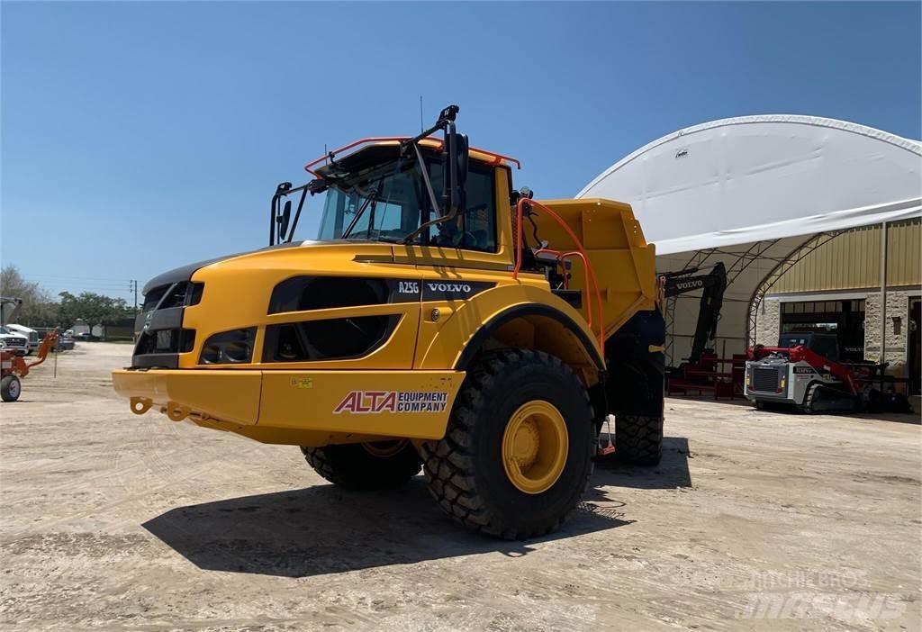 Volvo A25G 연결식 홀러