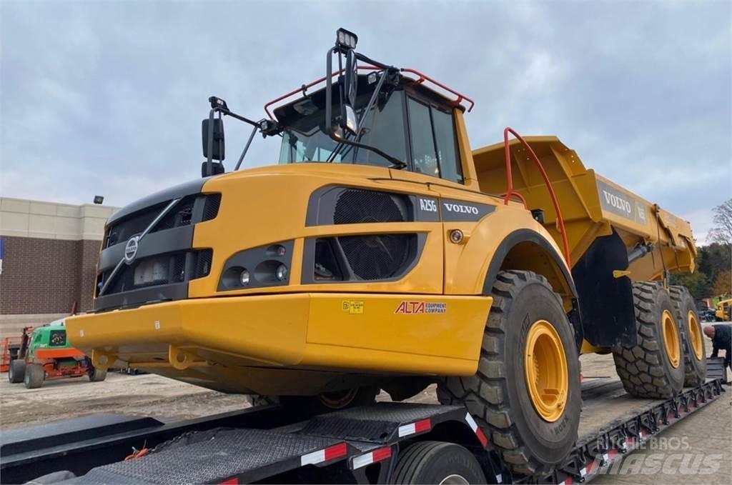 Volvo A25G 연결식 홀러