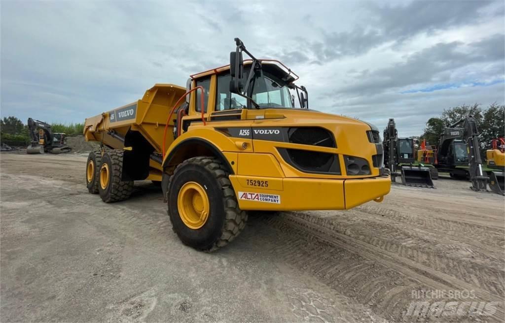 Volvo A25G 연결식 홀러