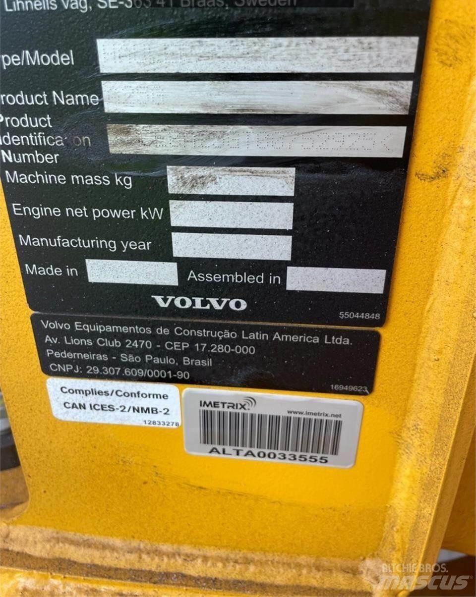 Volvo A25G 연결식 홀러