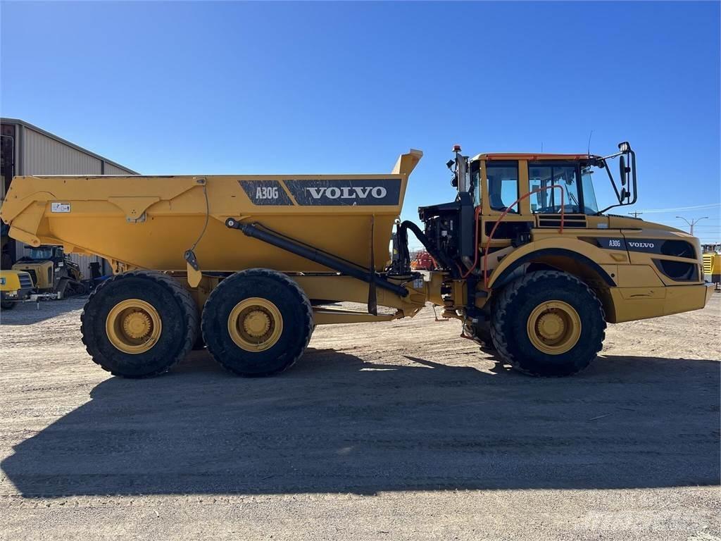 Volvo A30G 연결식 홀러