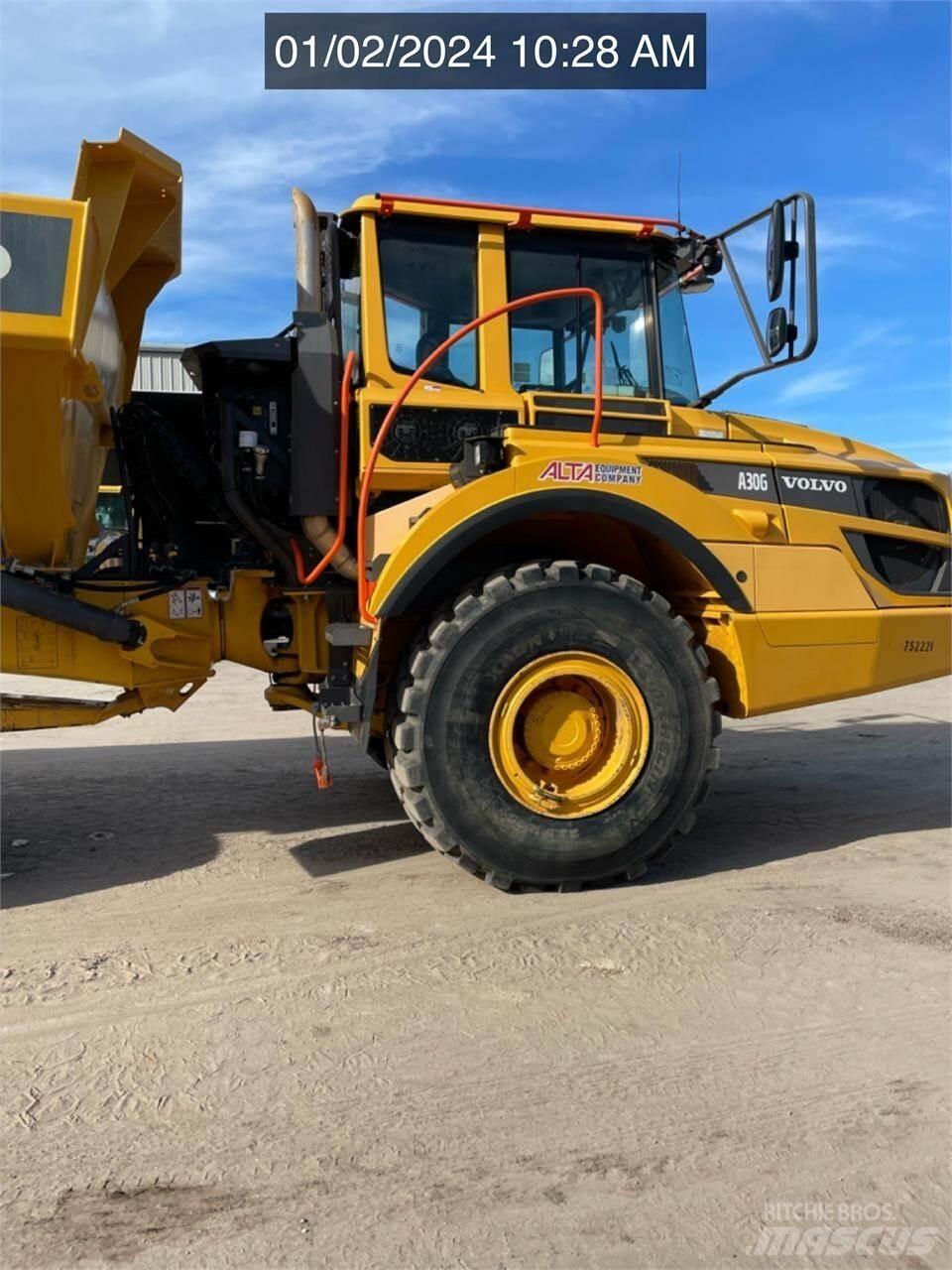 Volvo A30G 연결식 홀러