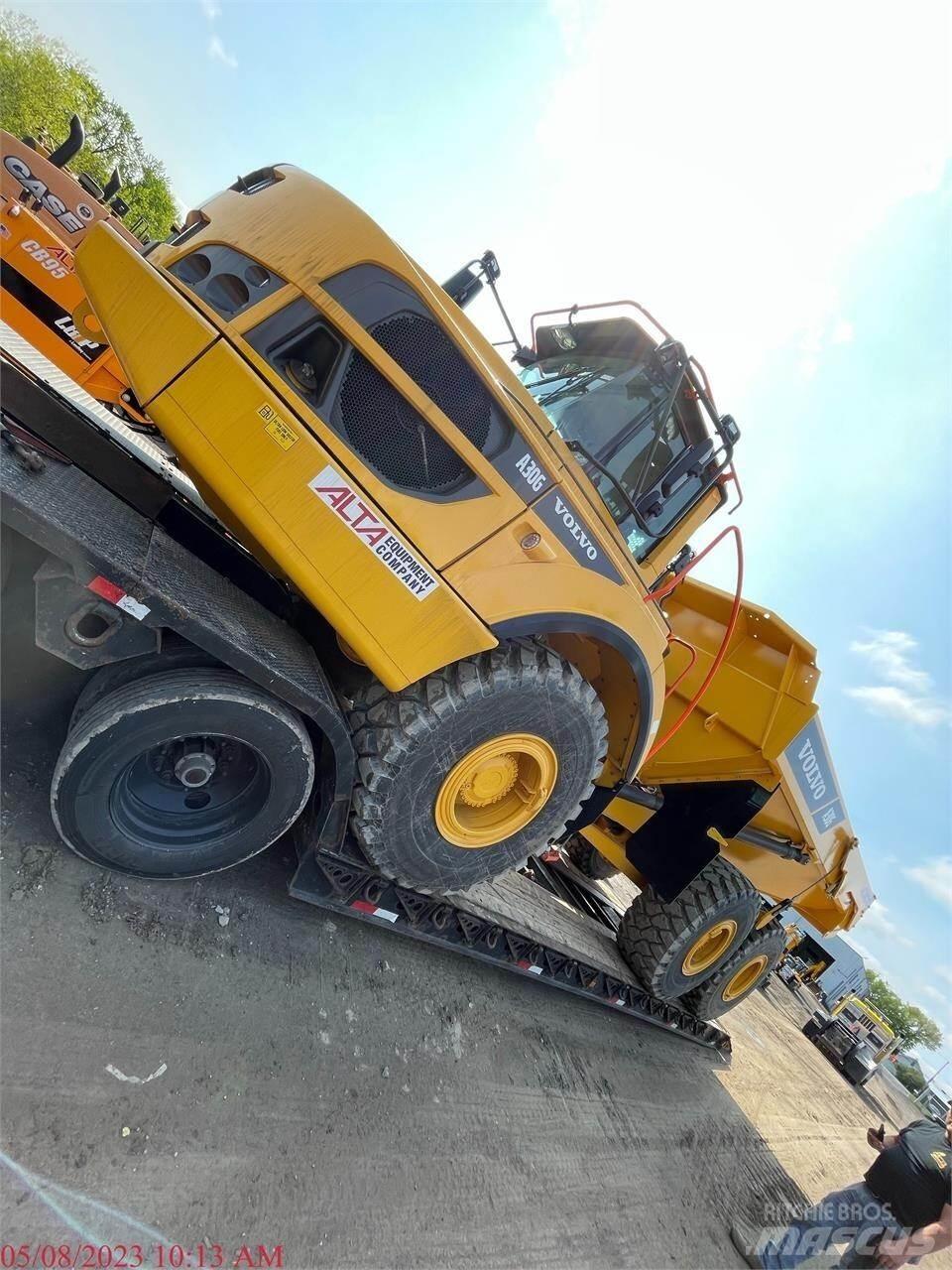 Volvo A30G 연결식 홀러