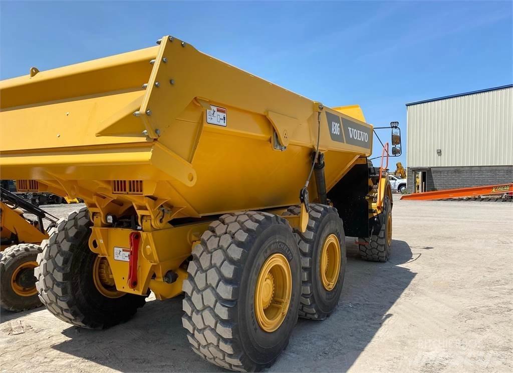 Volvo A30G 연결식 홀러