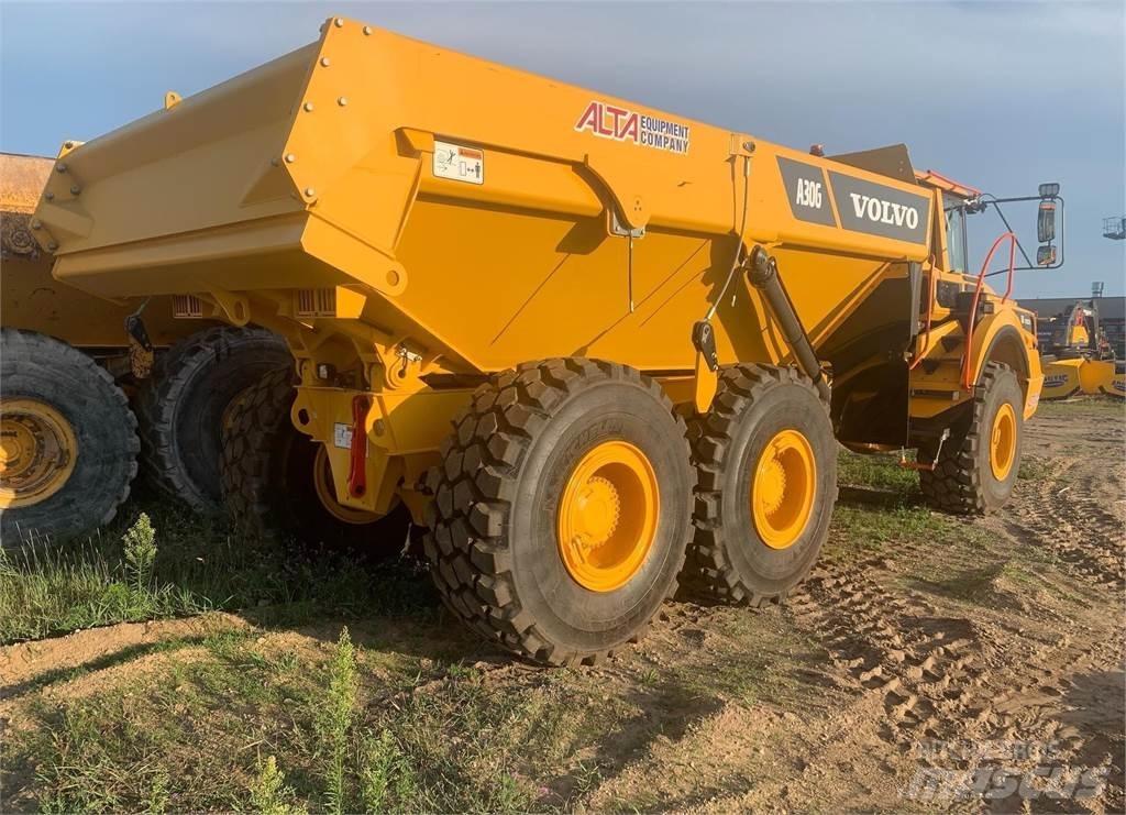 Volvo A30G 연결식 홀러