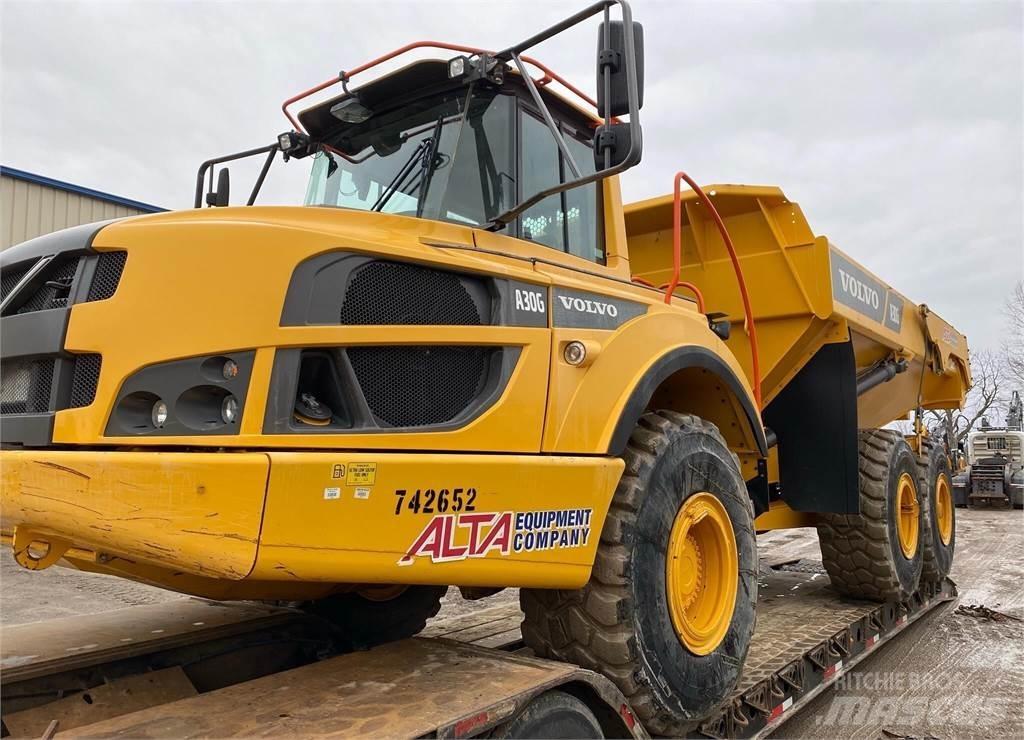 Volvo A30G 연결식 홀러