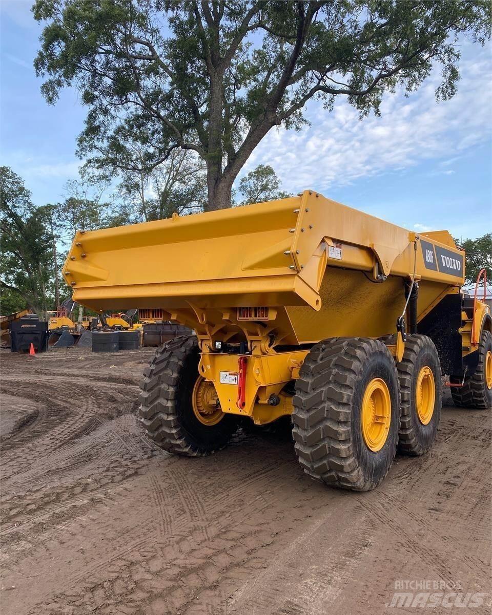Volvo A30G 연결식 홀러