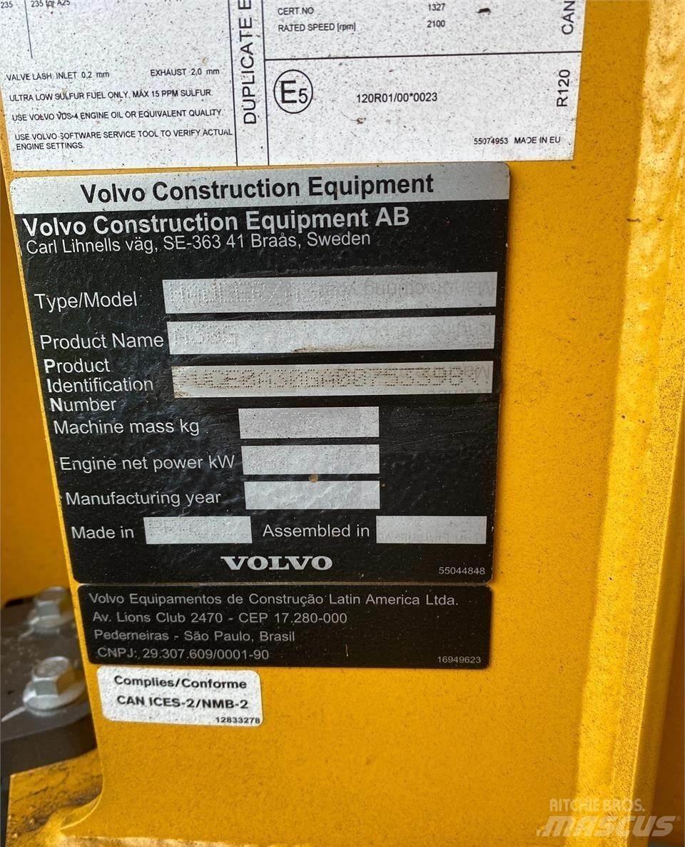 Volvo A30G 연결식 홀러
