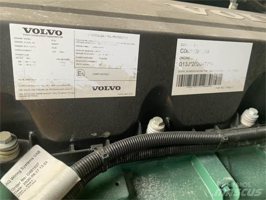 Volvo A40G 연결식 홀러