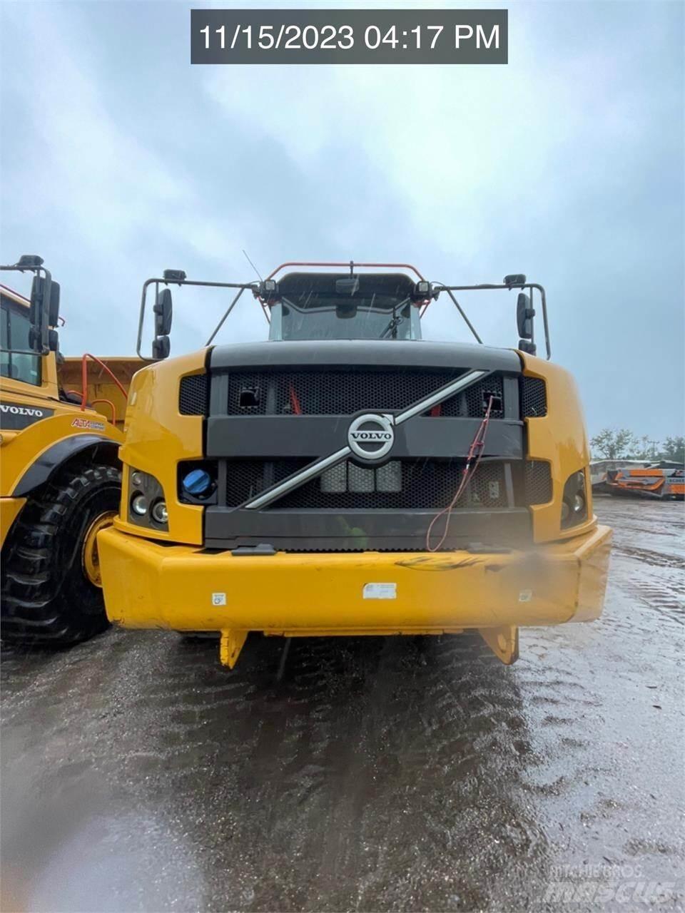 Volvo A40G 연결식 홀러