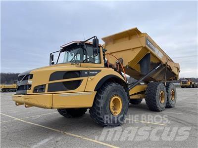 Volvo A40G 연결식 홀러
