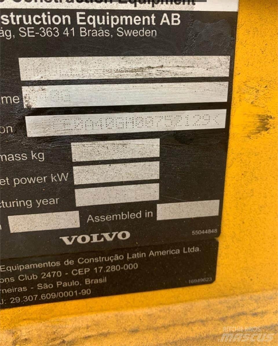 Volvo A40G 연결식 홀러
