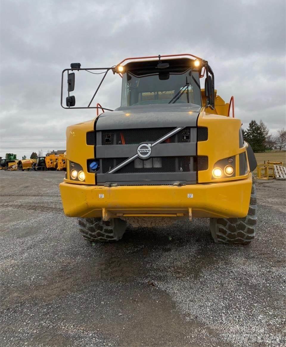 Volvo A40G 연결식 홀러