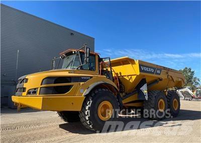 Volvo A40G 연결식 홀러