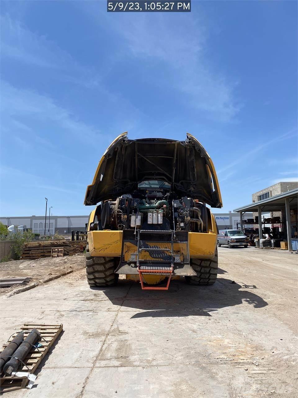 Volvo A60H 연결식 홀러