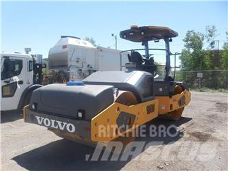 Volvo DD110C 트윈 드럼 롤러