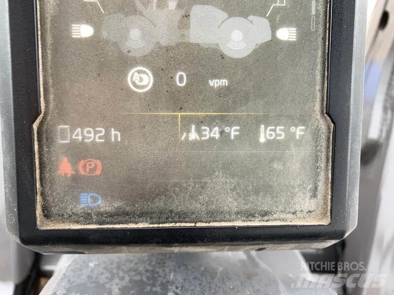 Volvo DD110C 트윈 드럼 롤러