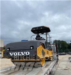 Volvo DD110C 트윈 드럼 롤러