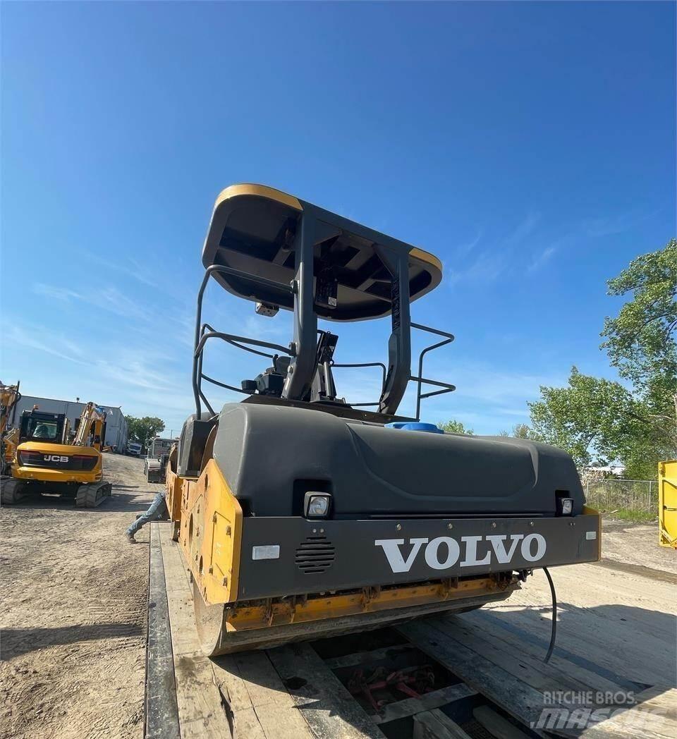 Volvo DD120C 트윈 드럼 롤러