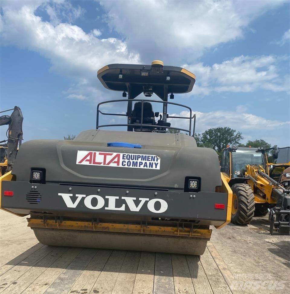 Volvo DD140C 트윈 드럼 롤러