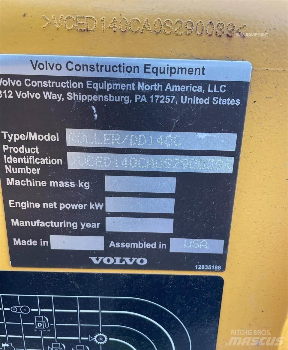 Volvo DD140C 트윈 드럼 롤러
