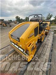 Volvo DD25B 트윈 드럼 롤러