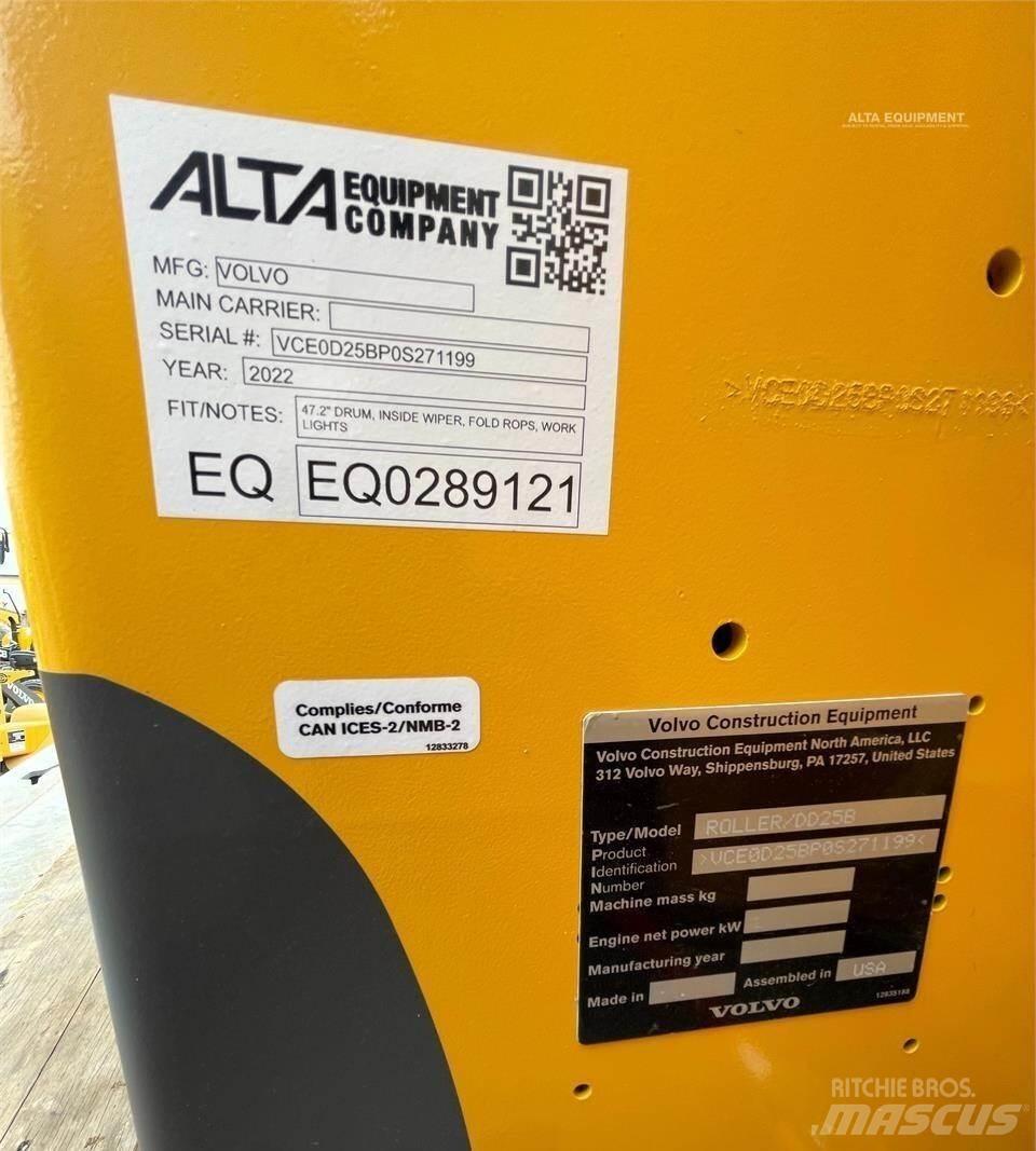 Volvo DD25B 트윈 드럼 롤러
