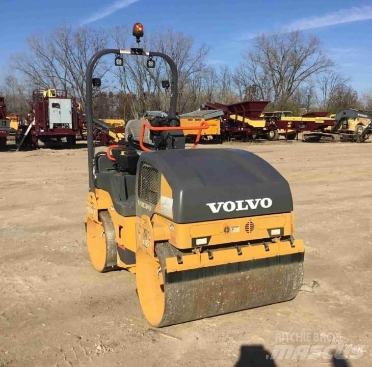 Volvo DD35B 트윈 드럼 롤러