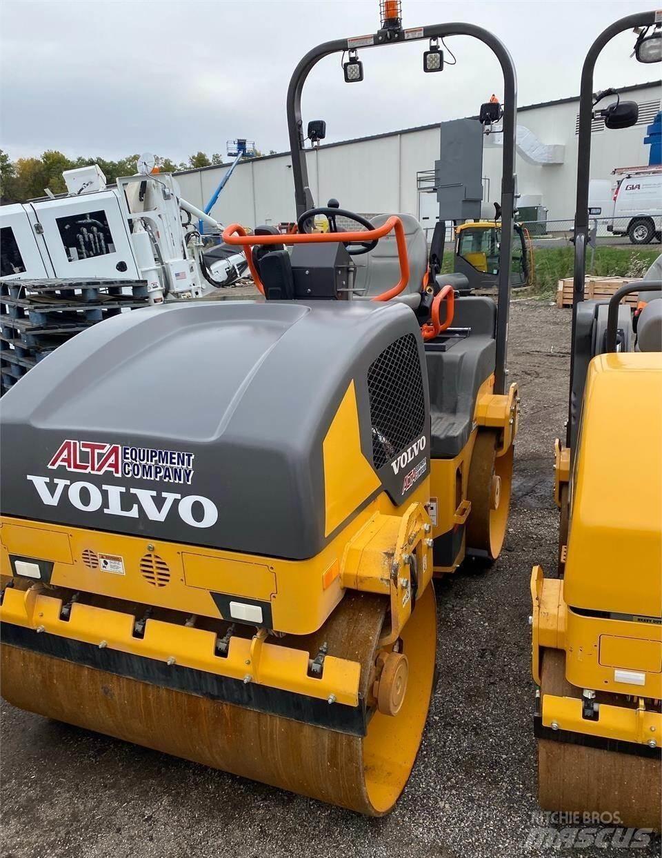 Volvo DD35B 트윈 드럼 롤러