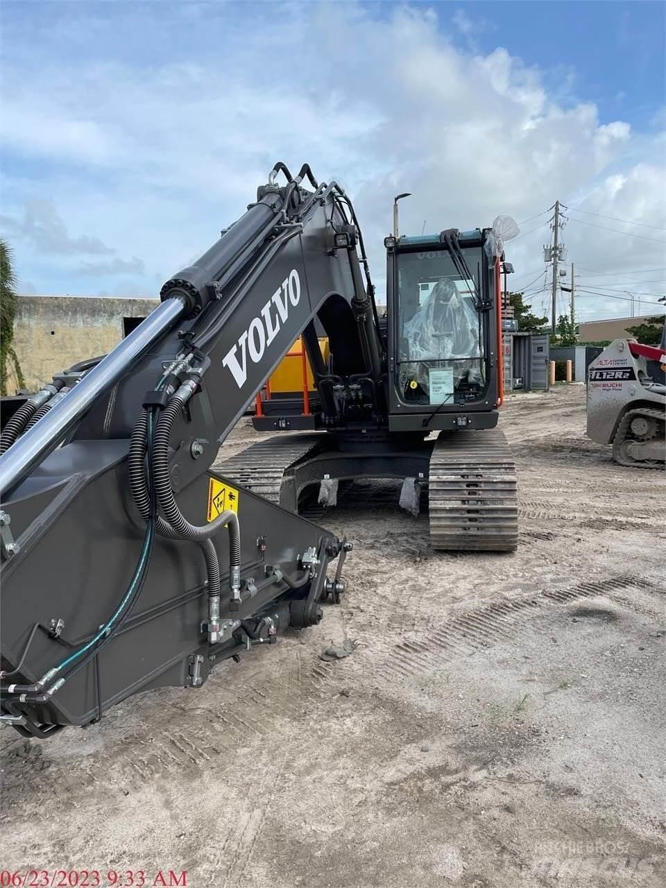 Volvo EC160EL 대형 굴삭기 29톤 이상
