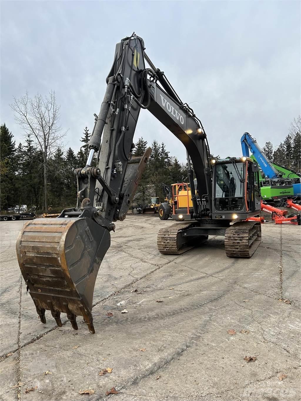 Volvo EC160EL 대형 굴삭기 29톤 이상